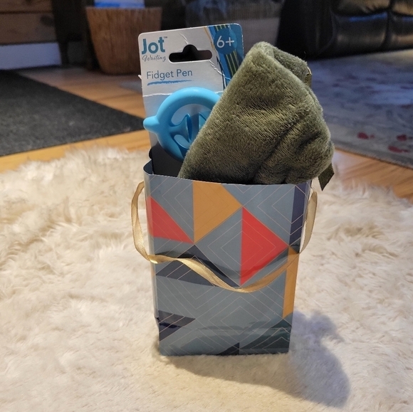 New 9 Item Bundle Set, Check The First Picture For All Details - Picture 12 of 12